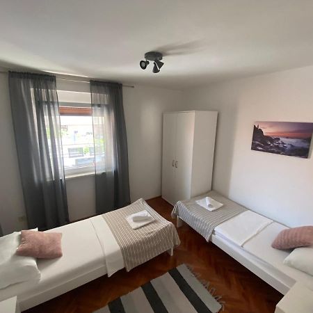 פרוי Family Beach Apartments מראה חיצוני תמונה
