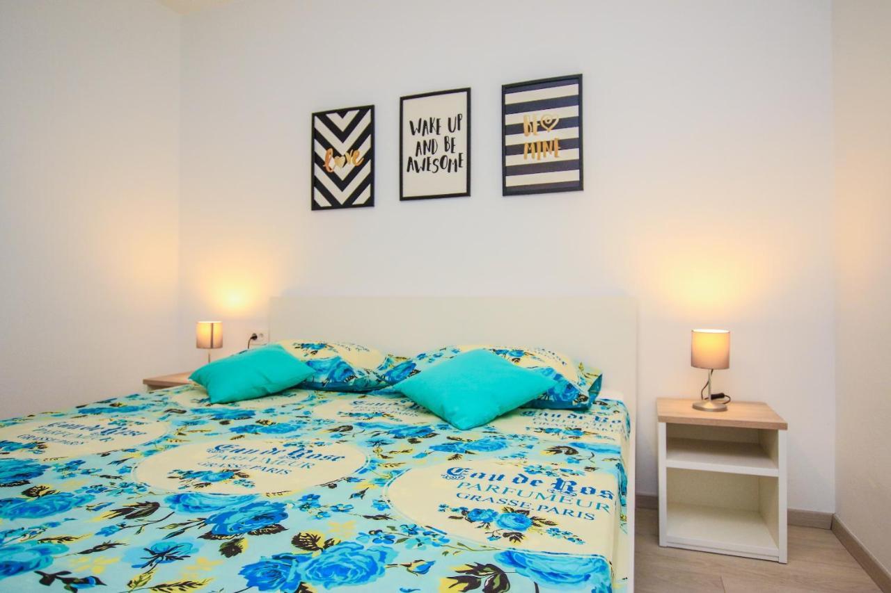 פרוי Family Beach Apartments מראה חיצוני תמונה