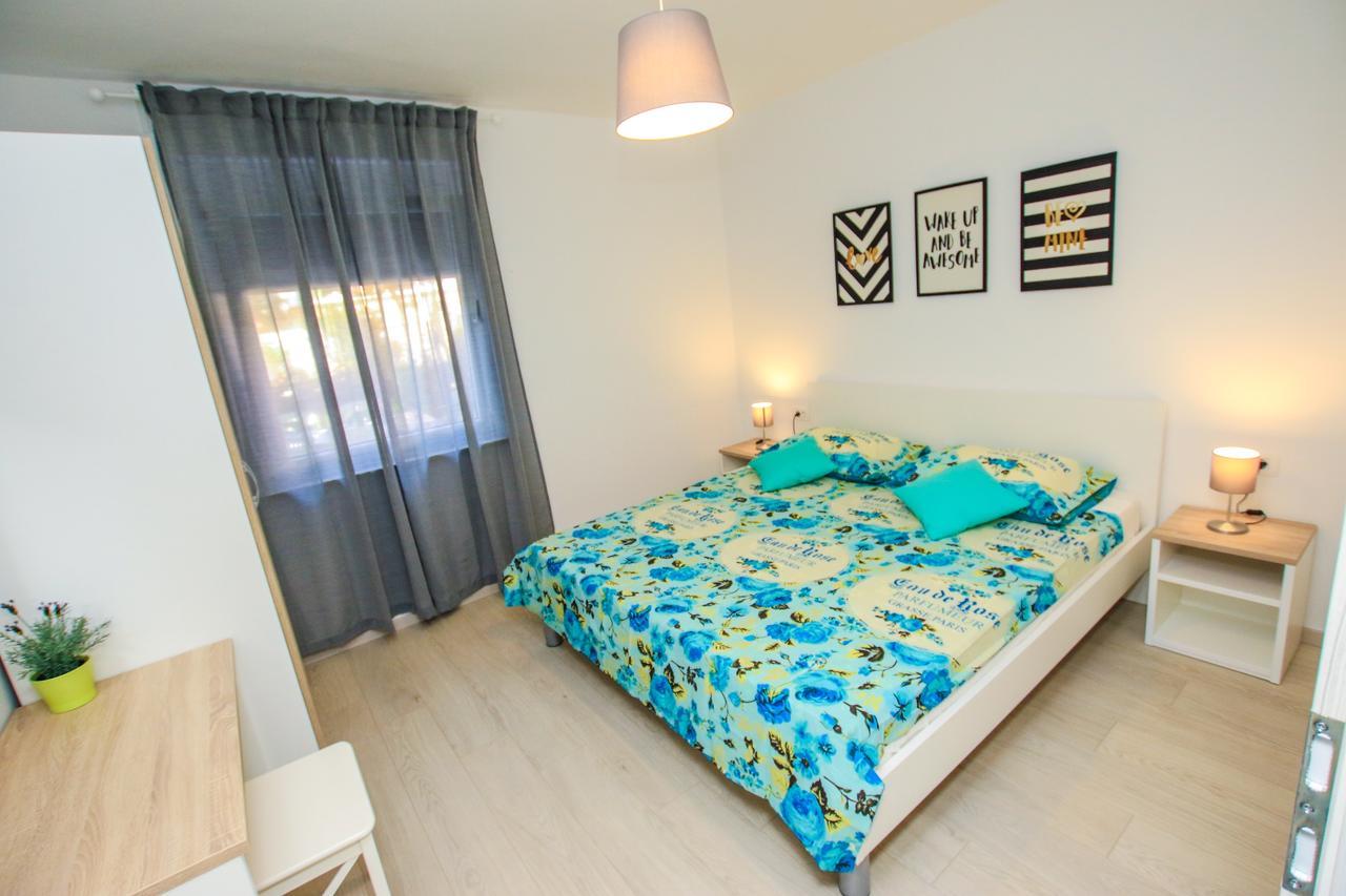פרוי Family Beach Apartments מראה חיצוני תמונה
