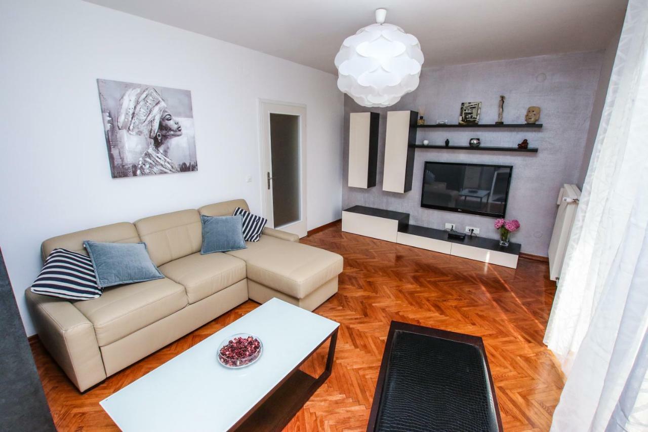 פרוי Family Beach Apartments מראה חיצוני תמונה