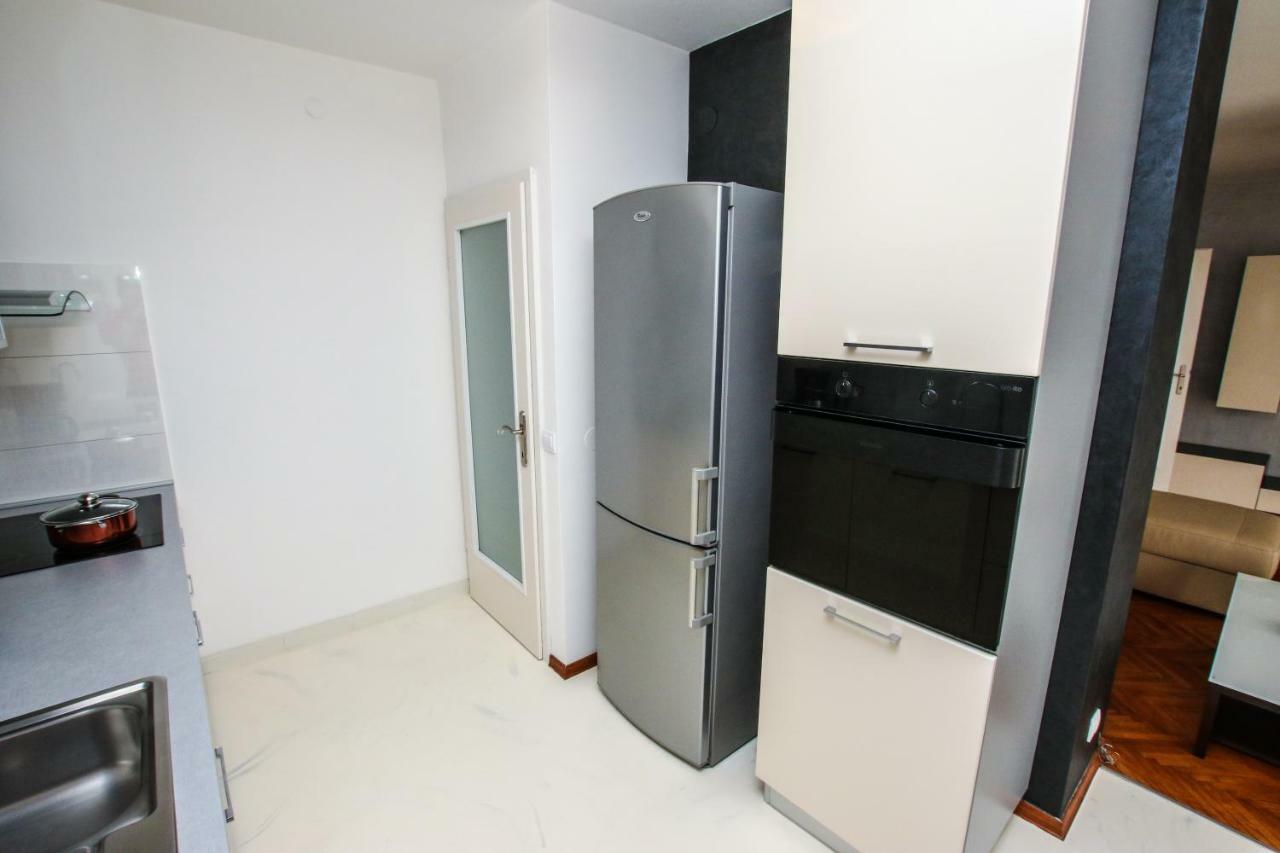 פרוי Family Beach Apartments מראה חיצוני תמונה